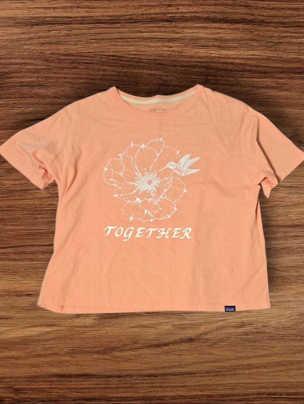 Patagonia Peach Short Sleeve Graphic Cropped Boxy Tee